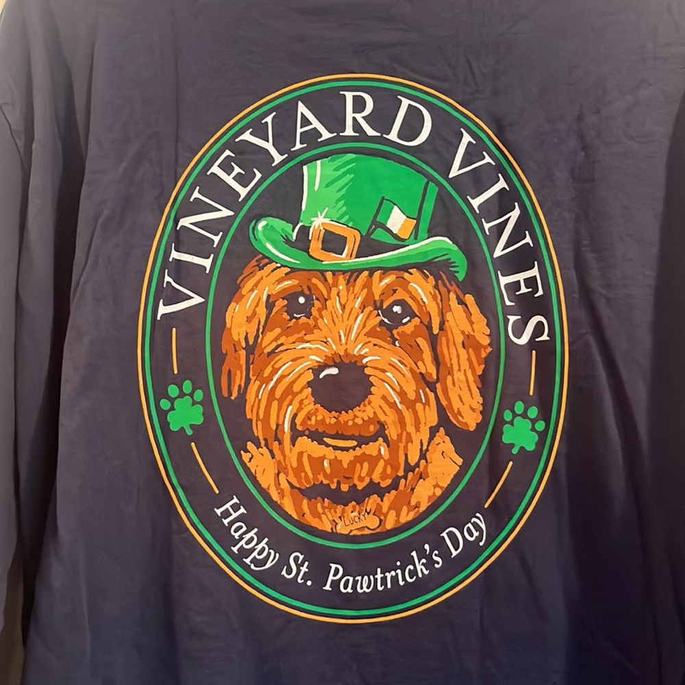 Vineyard Vines, Mens XL, long sleeve t-shirt, st Patrick’s day, blue/gray.